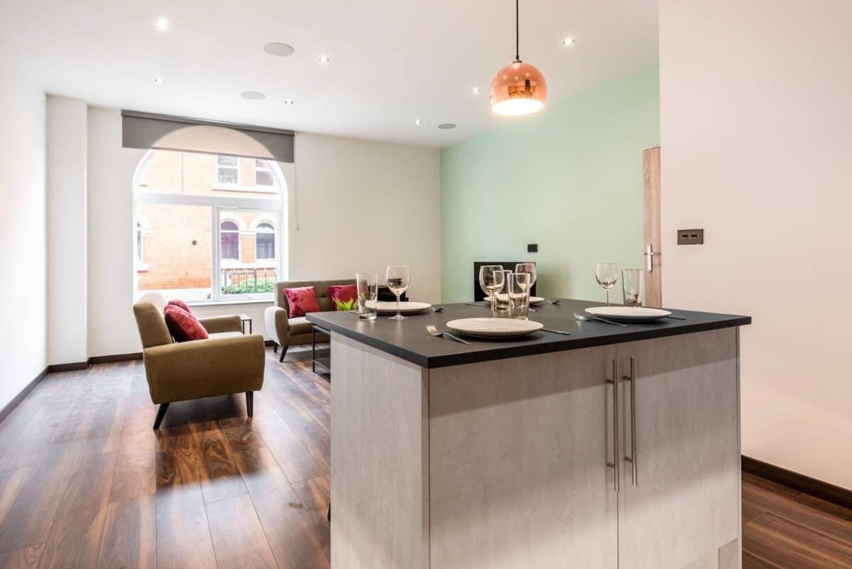 Characterful 2 Bed Apartment With Parking In Hull Kingston upon Hull Esterno foto