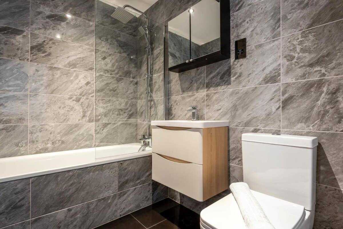 Characterful 2 Bed Apartment With Parking In Hull Kingston upon Hull Esterno foto